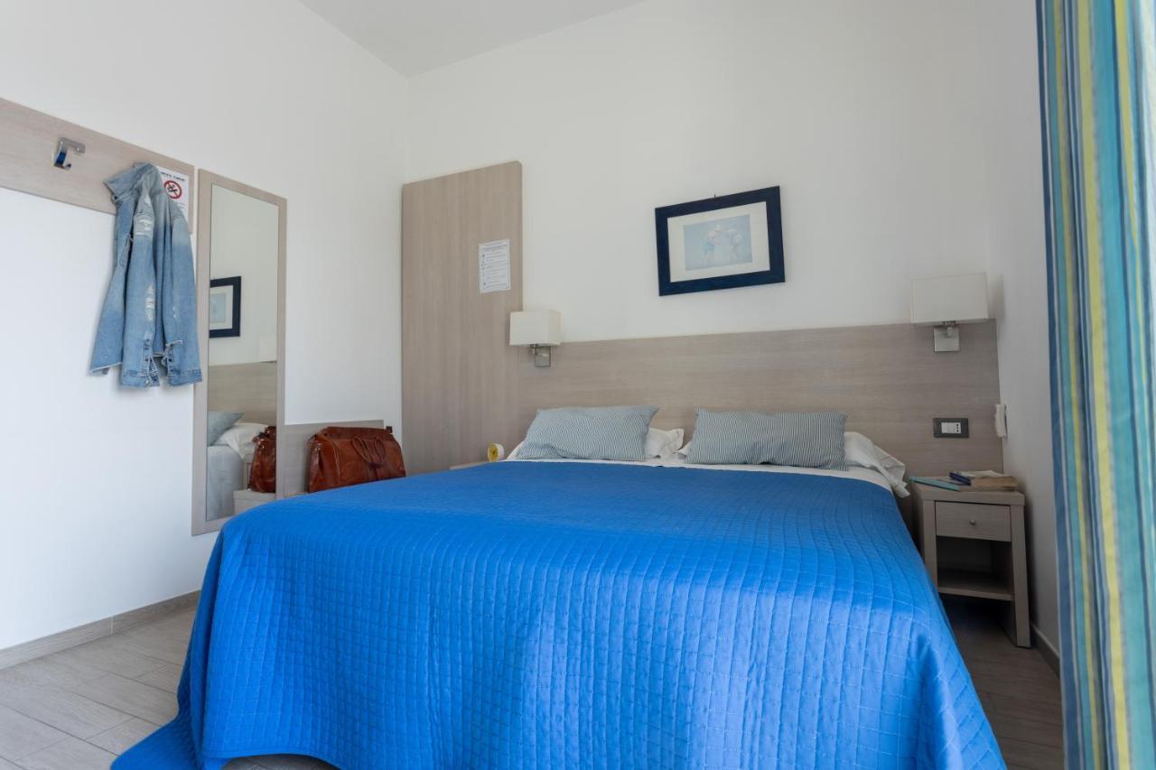 Olympia Hotel 3*